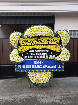 Papan Bunga Duka di Berbek