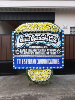 Papan Bunga Duka di Berbek